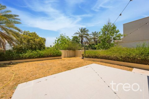 5 غرفة نوم  فيلا في Meadows, الإمارات العربية المتحدة رقم 183063 3