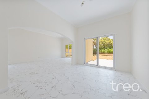 5 غرفة نوم  فيلا في Meadows, الإمارات العربية المتحدة رقم 183063 5