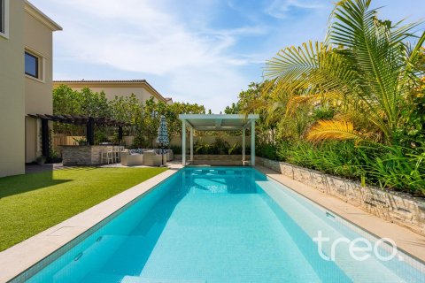 5 bedrooms Villa in Samara, UAE No. 183064 29
