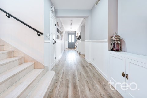 5 bedrooms Villa in Samara, UAE No. 183064 3