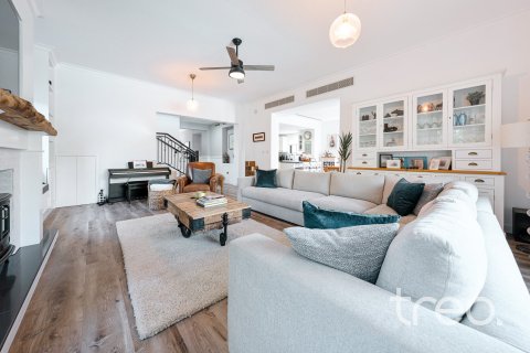 5 bedrooms Villa in Samara, UAE No. 183064 7