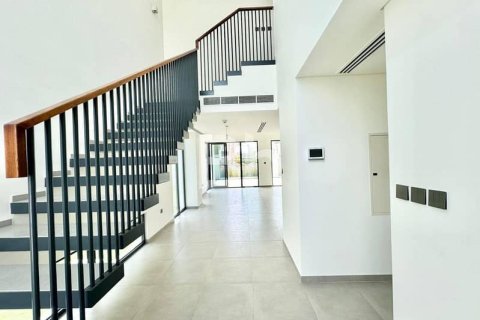 Townhouse de 4 dormitorios  No. 114679 2