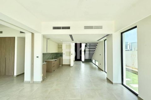 Townhouse de 4 dormitorios  No. 114679 8