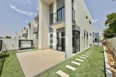 Townhouse de 4 dormitorios  No. 114679 12