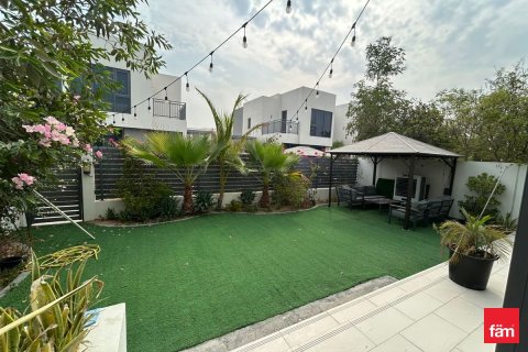 Villa de 4 chambres à Dubai Hills Estate, UAE No. 103853 1