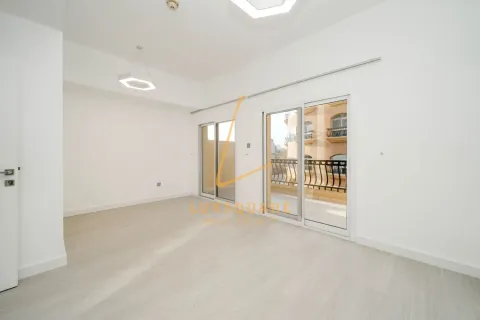 3 bedrooms Villa in Jumeirah Village Circle, UAE No. 151283 7