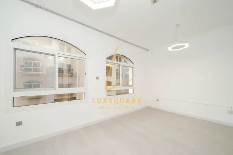 3 bedrooms Villa in Jumeirah Village Circle, UAE No. 151283 29