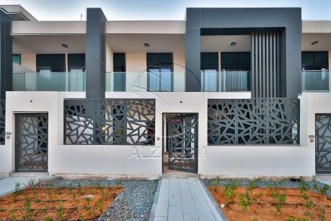 3 bedrooms Townhouse No. 127880 2