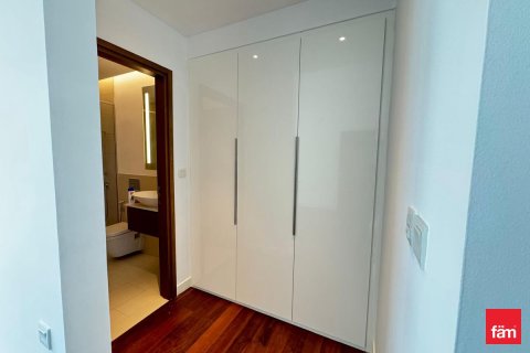 Квартира с 3 спальнями  №126202 20