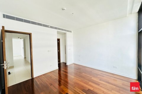 Квартира с 3 спальнями  №126202 18