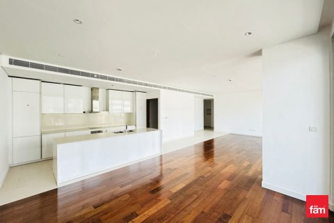 Квартира с 3 спальнями  №126202 5