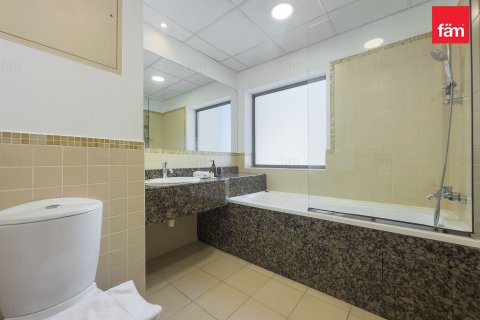 2 bedrooms Apartment in Dubai, UAE No. 143755 15