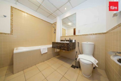 2 bedrooms Apartment in Dubai, UAE No. 143754 12