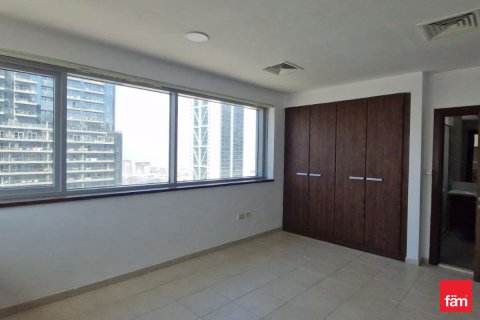 2 bedrooms Apartment in Business Bay, UAE No. 143750 15