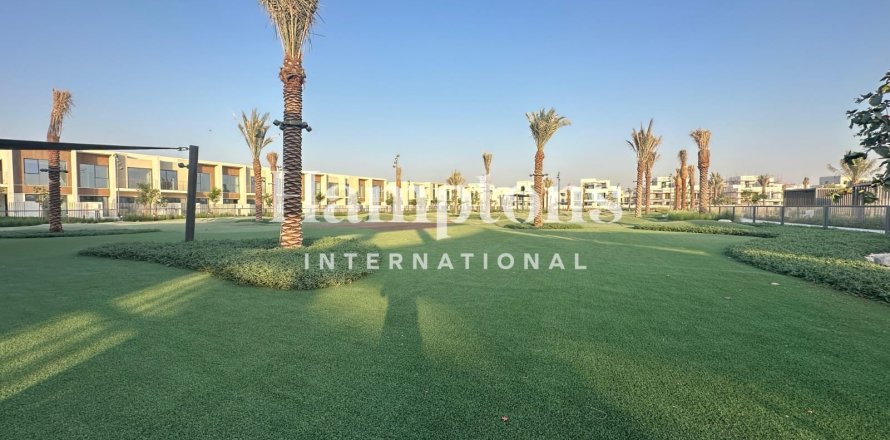 Townhouse de 3 chambres à Al Manara, UAE No. 208247