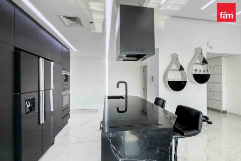 Квартира с 3 спальнями №131415 11