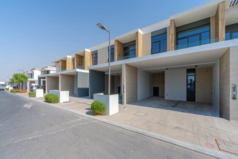 3 bedrooms Townhouse in Ruba, UAE No. 148913 20