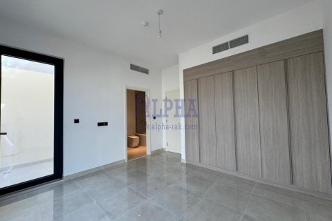 2 bedrooms Townhouse in Al Hamra Village, UAE No. 148912 8