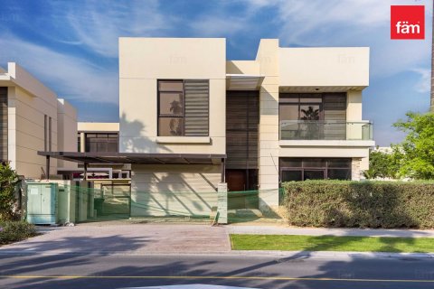 Villa de 5 dormitorios No. 126605 25