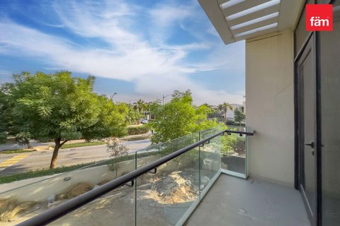 Villa de 5 dormitorios No. 126605 12