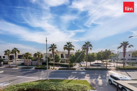 Villa de 5 dormitorios No. 126605 3