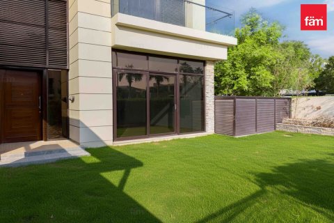 Villa de 5 dormitorios No. 126605 27