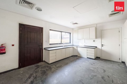 Villa de 5 dormitorios No. 126605 11