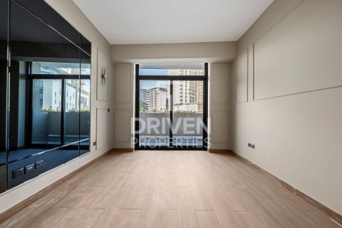Apartment de 2 dormitorios en Arjan, UAE No. 190470 8