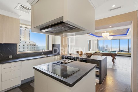 Penthouse de 4 dormitorios en Rimal, UAE No. 190475 6