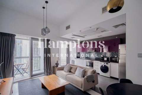 1 غرف نوم شقة في Cayan Tower, الإمارات العربية المتحدة رقم 169132