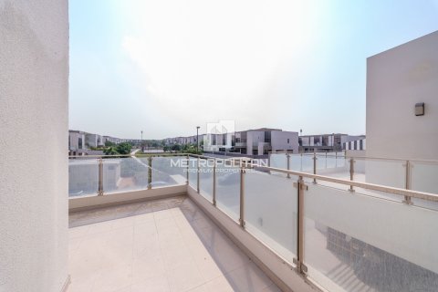 4 غرف نوم فيلا  رقم 129504 12