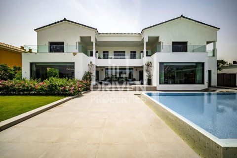 Villa de 6 chambres à Signature Villas, UAE No. 206389 4