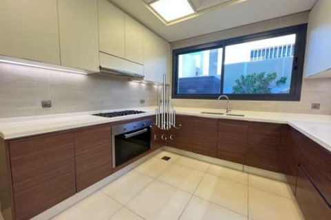 Villa de 5 dormitorios en  Yas Island, UAE No. 35492 21