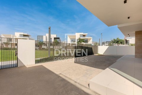 5 bedrooms Villa in Dubai Hills Estate, UAE No. 193254 4
