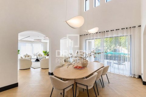 Вилла с 6 спальнями в Mirador La Coleccion, ОАЭ №209755 7