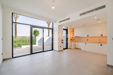 Villa de 3 chambres à Ruba, UAE No. 208125 3