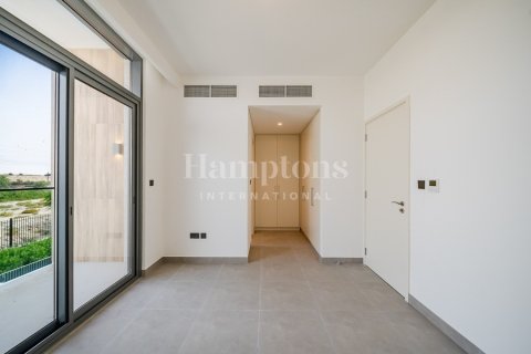 Villa de 3 chambres à Ruba, UAE No. 208125