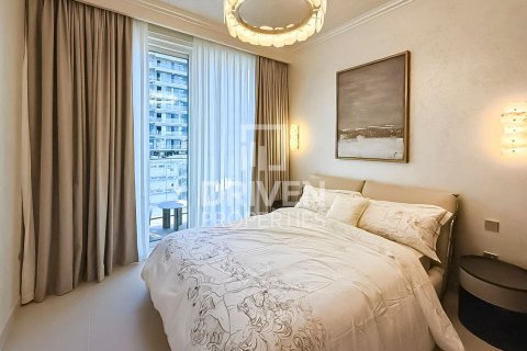 Квартира с 1 спальней в EMAAR Beachfront, ОАЭ №138619 6