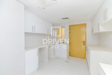 4 bedrooms Townhouse No. 121447 16