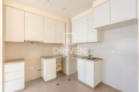 Квартира с 2 спальнями в EMAAR South, ОАЭ №189956 10