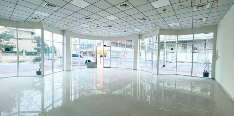 Shop de 130.1m² à Jumeirah, UAE No. 47694