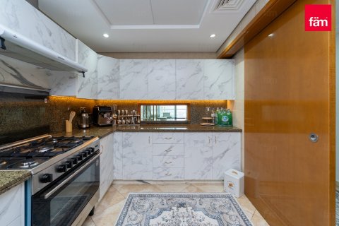 Apartment de 3 dormitorios en Dubai, UAE No. 104186 6