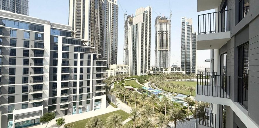 Appartement de 2 chambres à Dubai, UAE No. 104185