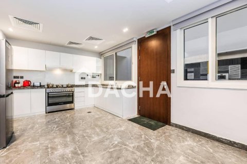 Вилла с 4 спальнями в District 12, ОАЭ №162082 25