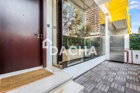 Вилла с 4 спальнями в District 12, ОАЭ №162082 16
