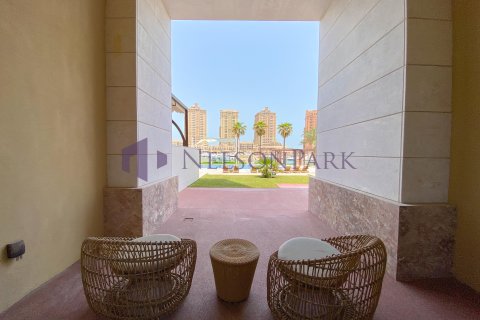 2 bedrooms Townhouse in Doha, Qatar No. 58066 2