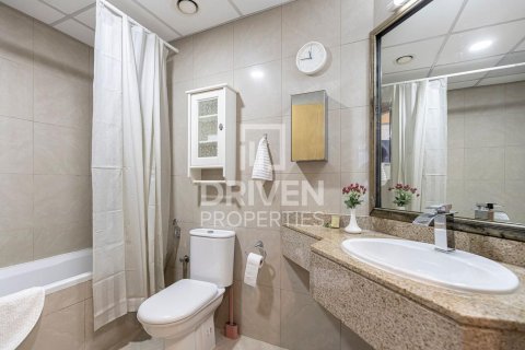 Appartement de 2 chambres à Marina Crown, UAE No. 202515 13