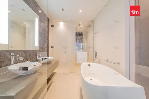 3 bedrooms Apartment in Business Bay, UAE No. 143396 6