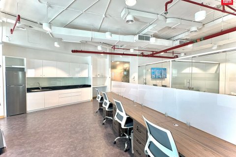 Офис 111.5м² в Дубай, ОАЭ №187350 4