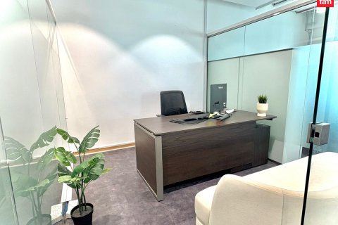 Офис 111.5м² в Дубай, ОАЭ №187350 15